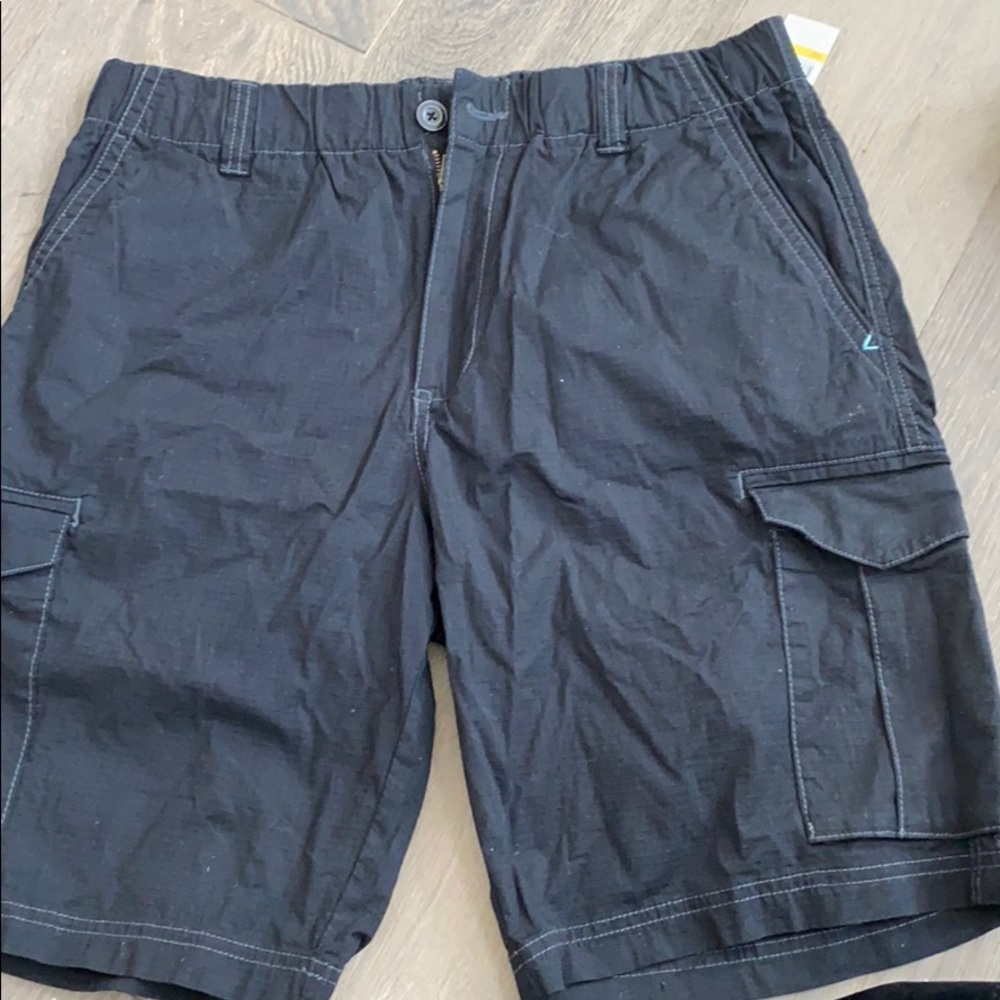Men’s Tommy Bahama Cargo shorts